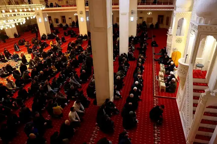 7 İlimizde Berat Kandili Coşkusu